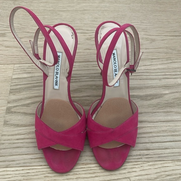 Manolo Blahnik Shoes - Manila Blahnik heels